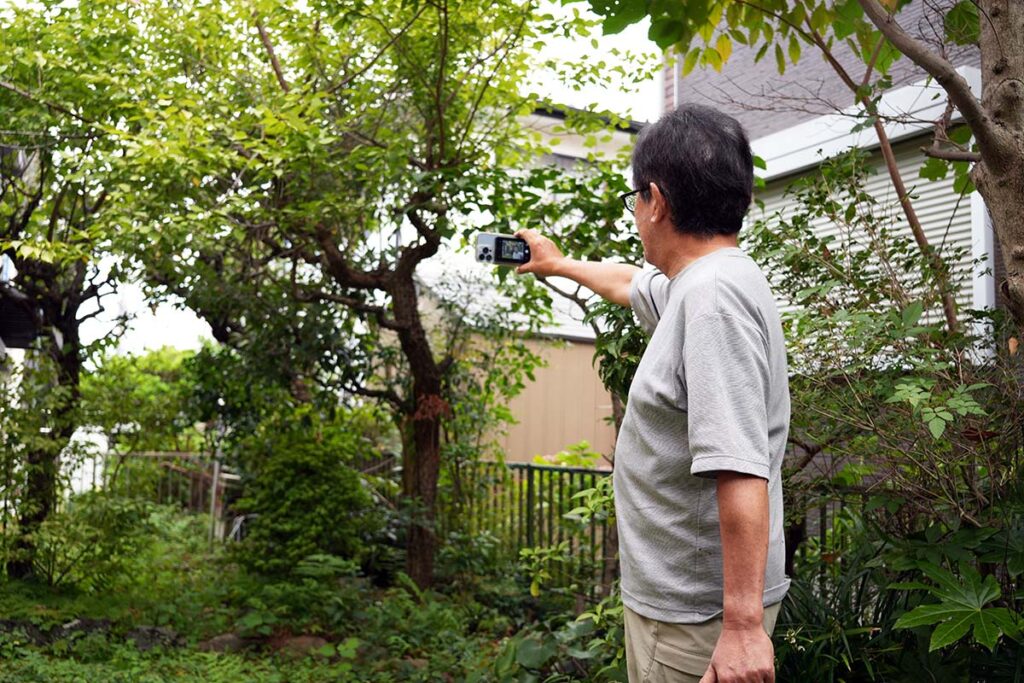 スマホ 自撮りモニター