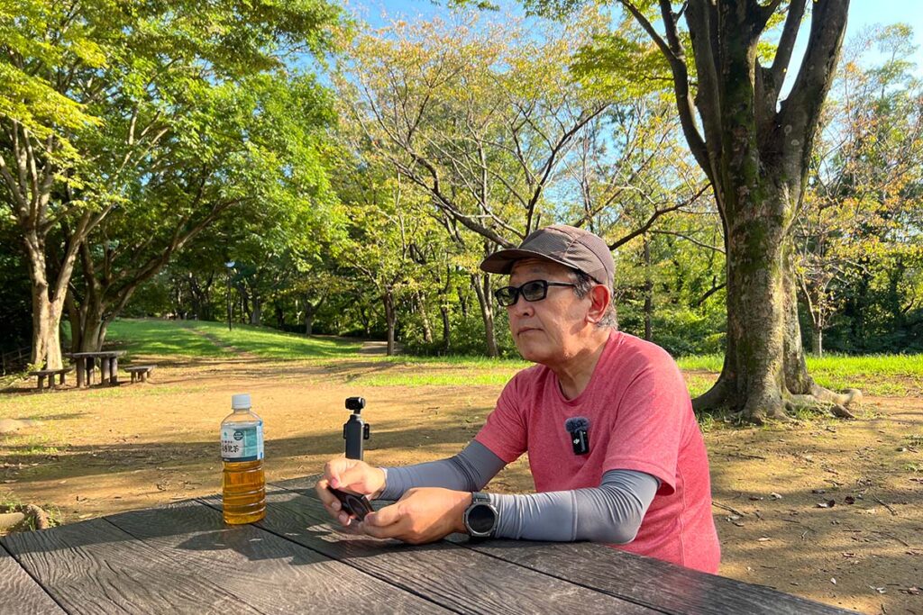 スマホ 自撮りモニター